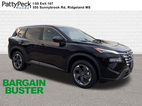 Used 2024 Nissan Rogue SV image 1