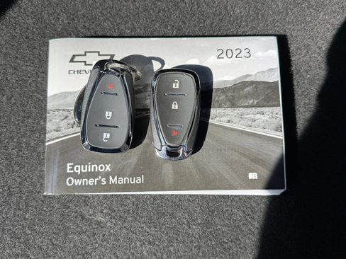 Used 2023 Chevrolet Equinox LS w/ LS Convenience Package image 32