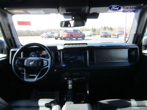 Certified 2025 Ford Bronco Badlands AWD/4WD image 43
