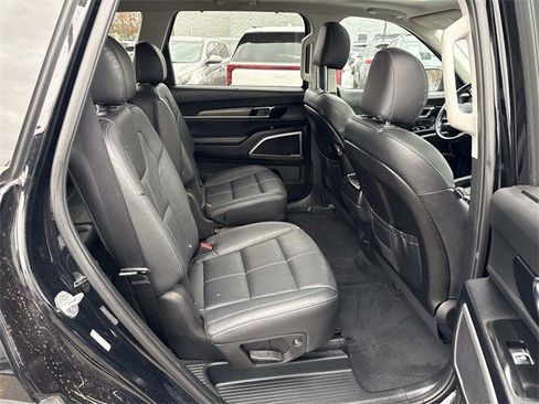 Used 2021 Kia Telluride EX w/ EX Premium Package image 11