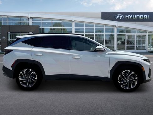 New 2026 Hyundai Tucson Limited AWD/4WD image 9