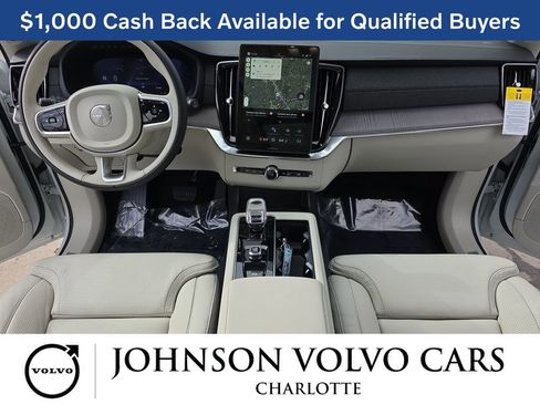 New 2026 Volvo XC90 T8 Ultra w/ Protection Package Premier AWD/4WD image 9