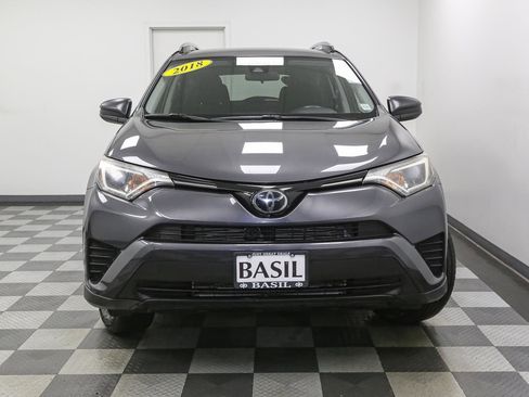 Used 2018 Toyota RAV4 LE w/ All Weather Liner Package AWD/4WD image 3