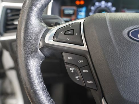 Used 2018 Ford Edge Titanium w/ Equipment Group 301A FWD image 13
