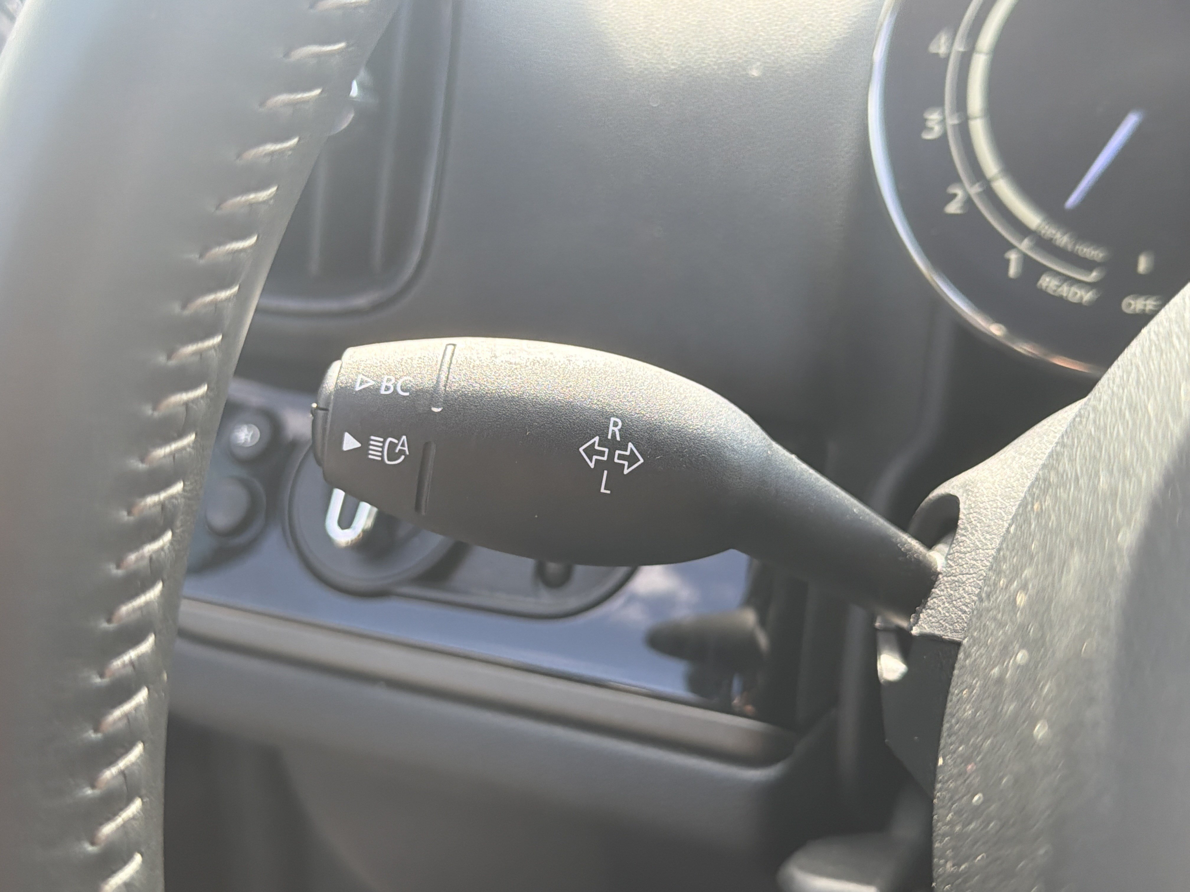 Used 2024 MINI Cooper Countryman S w/ Premium Package FWD image 30