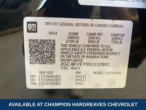 Used 2025 Chevrolet Silverado 3500 High Country AWD/4WD image 42