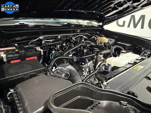 Used 2024 Toyota Tacoma TRD Off-Road image 6