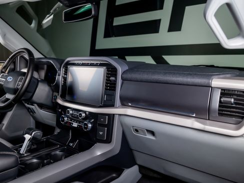 Used 2023 Ford F150 Lightning XLT image 23