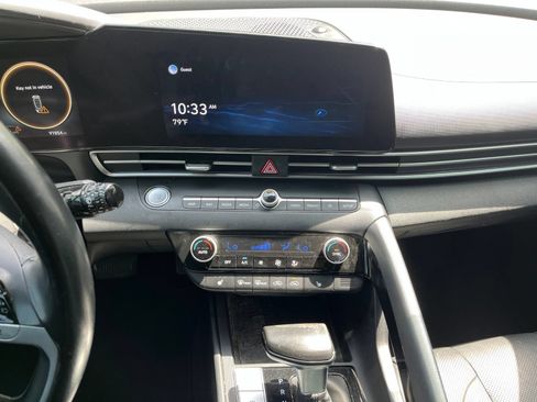 Used 2021 Hyundai Elantra Limited w/ Cargo Package FWD image 22