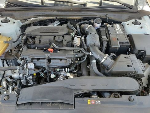 Used 2023 Kia K5 LXS image 13