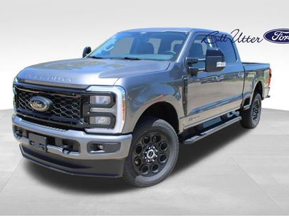 New 2025 Ford F250 Lariat w/ Black Appearance Package
