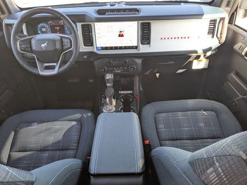 New 2026 Ford Bronco Heritage Edition AWD/4WD image 12