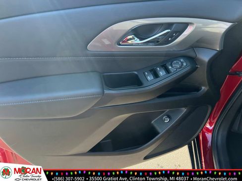 Certified 2023 Chevrolet Traverse LT image 14