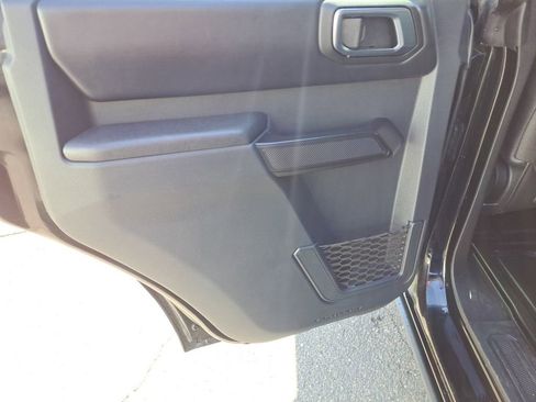 Used 2025 Ford Bronco Badlands AWD/4WD image 21