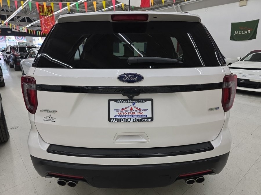 Used 2018 Ford Explorer Sport w/ Equipment Group 401A AWD/4WD image 5