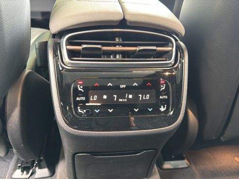 Used 2023 Mercedes-Benz EQS 450+ SUV image 44