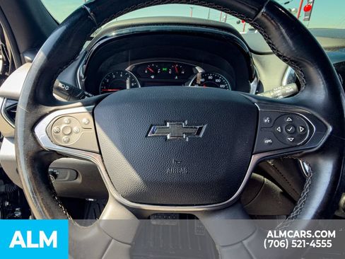 Used 2023 Chevrolet Traverse LT FWD image 20