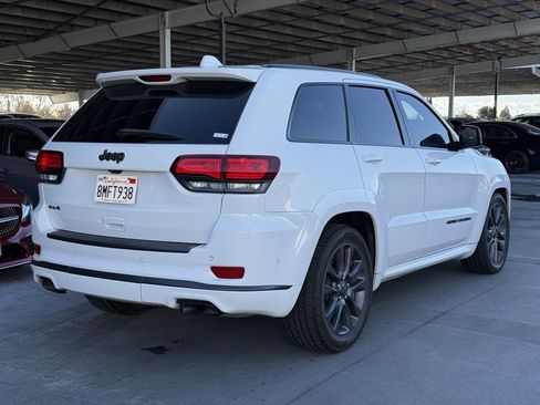 Used 2019 Jeep Grand Cherokee High Altitude image 2