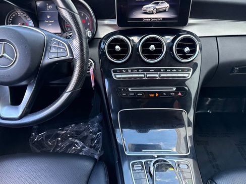 Used 2015 Mercedes-Benz C 300 4MATIC Sedan image 28