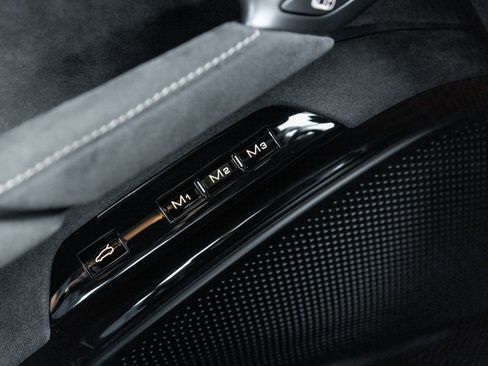 Used 2022 Ferrari Roma image 20