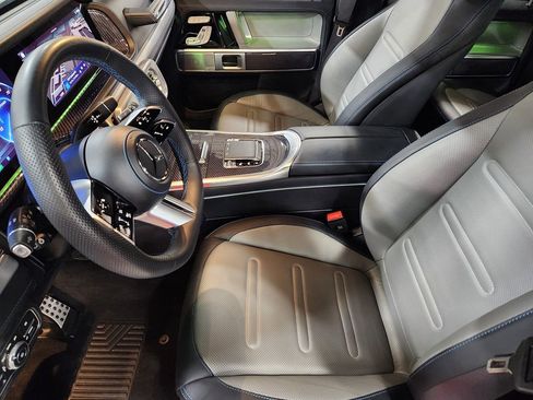 Used 2025 Mercedes-Benz G 580 w/ EQ Technology image 31