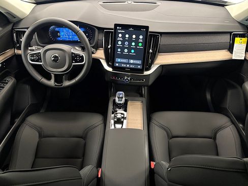 New 2026 Volvo XC90 B5 Core AWD/4WD image 16