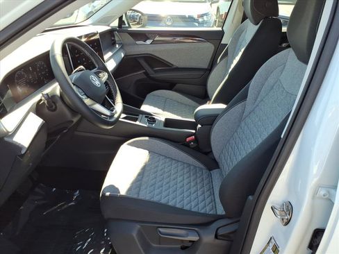 New 2026 Volkswagen Tiguan S image 11