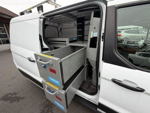Used 2020 Ford Transit Connect XL FWD image 18