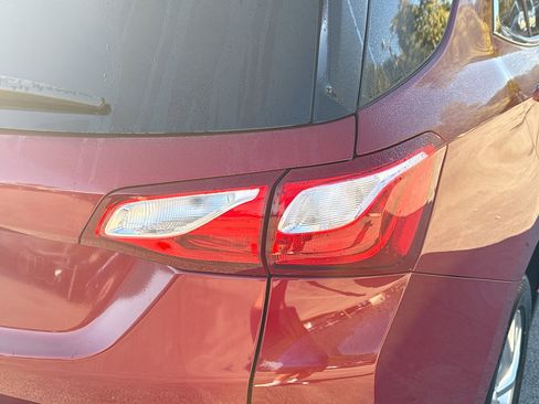 Used 2020 Chevrolet Equinox LT image 27