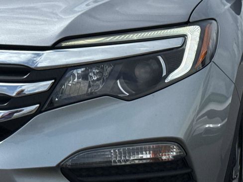 Certified 2017 Honda Pilot EX-L image 10