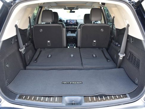 New 2026 Nissan Pathfinder SL FWD image 61