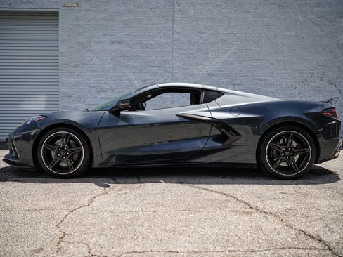 Used 2021 Chevrolet Corvette Stingray Premium Cpe w/ Z51 Performance Package RWD image 10