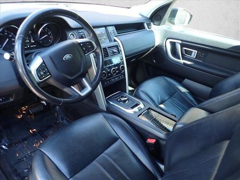 Used 2019 Land Rover Discovery Sport HSE AWD/4WD image 12