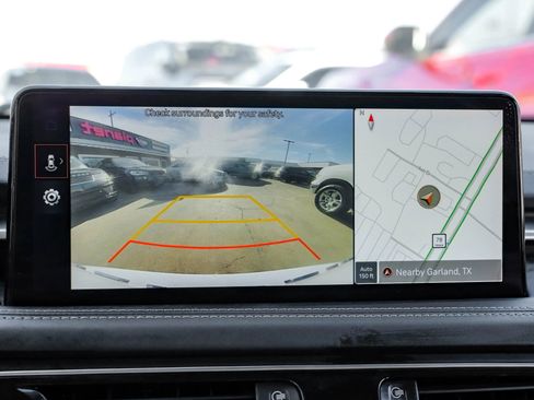 Used 2022 Genesis G70 3.3T image 28