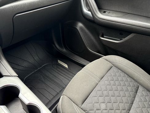 Used 2020 Chevrolet Blazer LT image 21