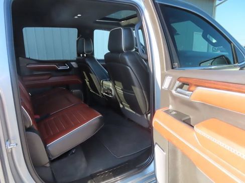 Used 2024 GMC Sierra 1500 Denali Ultimate AWD/4WD image 29