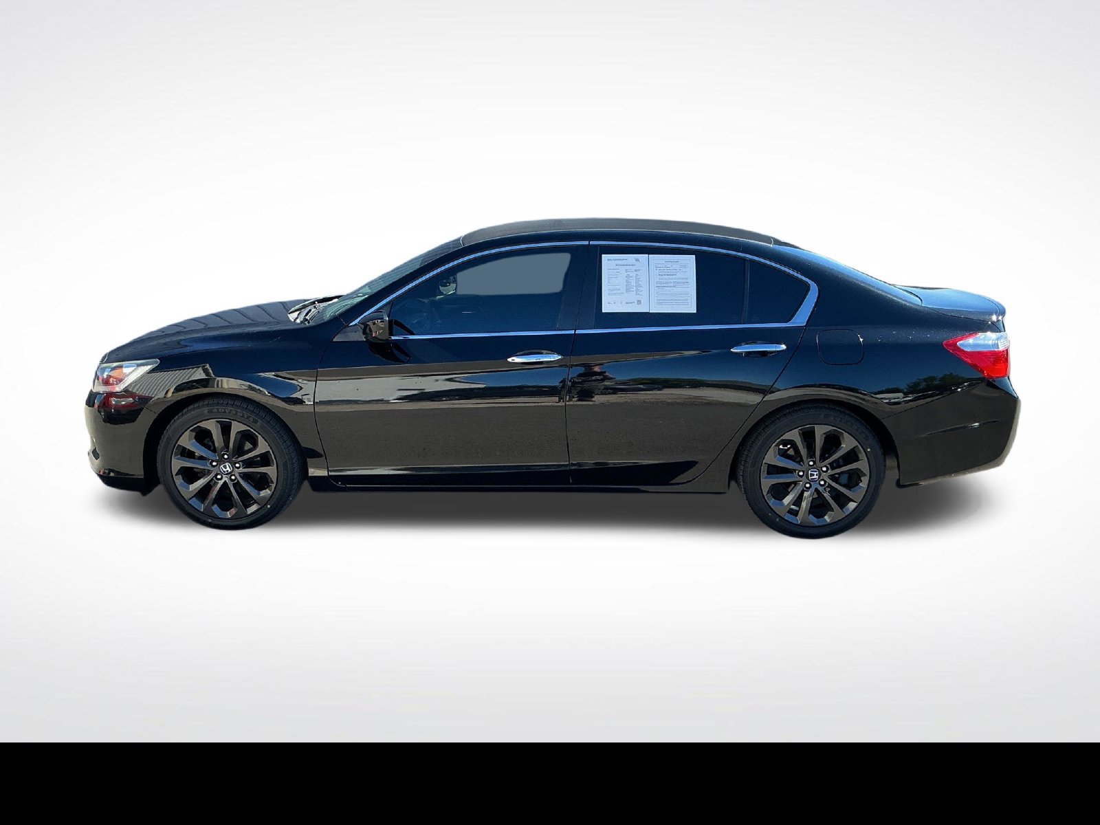 Used 2015 Honda Accord Sport image 2
