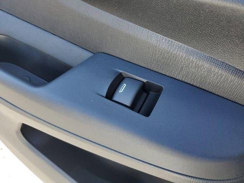 New 2026 Buick Envista Preferred image 12