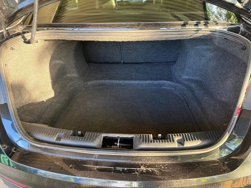 Used 2014 Ford Taurus SEL FWD image 22