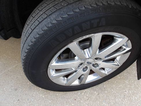 Used 2014 Ford Edge SEL w/ Equipment Group 205A FWD image 41