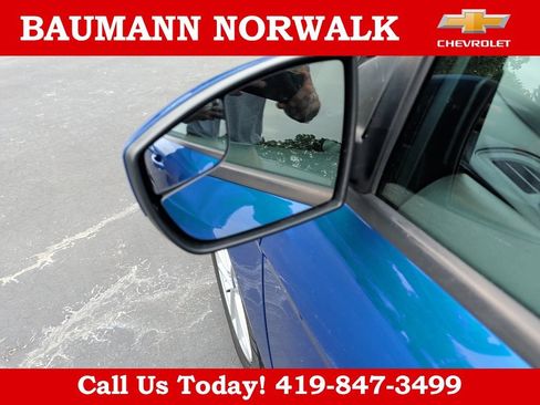 Used 2018 Ford Focus SE FWD image 16