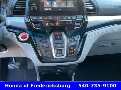 Used 2023 Honda Odyssey Touring image 41
