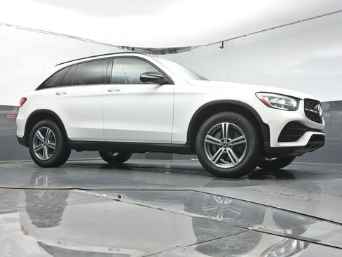 Used 2021 Mercedes-Benz GLC 300 w/ AMG Line image 30