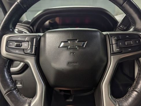 Used 2019 Chevrolet Silverado 1500 LT Trail Boss AWD/4WD image 25