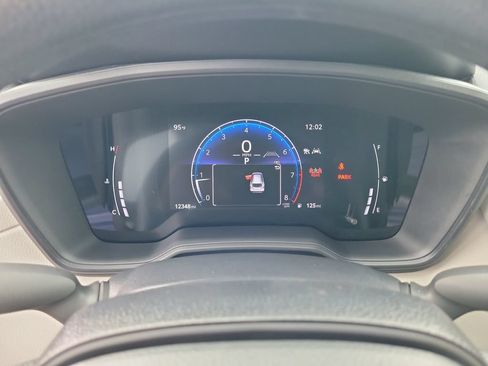 Used 2026 Toyota Corolla Cross L FWD image 17