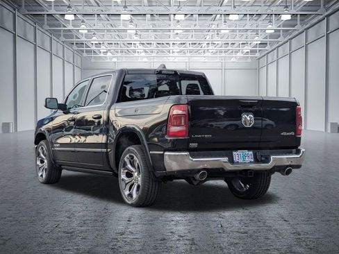 Used 2024 RAM 1500 Limited AWD/4WD image 3