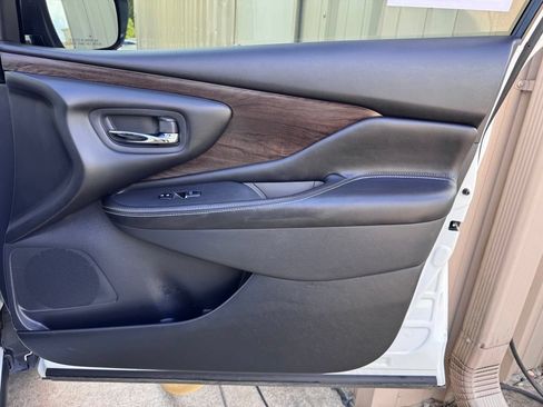 Used 2022 Nissan Murano Platinum w/ Cargo Package AWD/4WD image 22