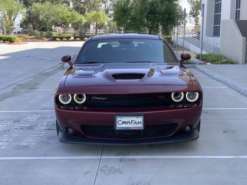 Used 2020 Dodge Challenger R/T Scat Pack w/ Driver Convenience Group image 2