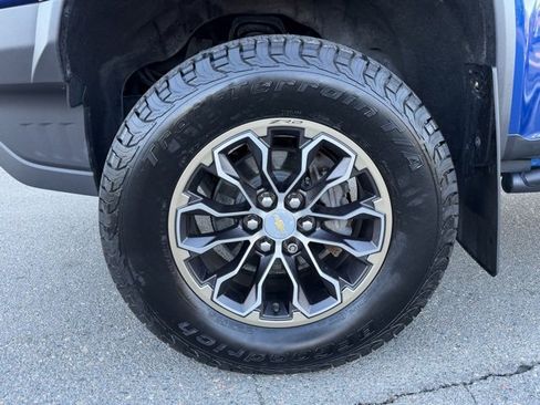 Used 2020 Chevrolet Colorado ZR2 image 10