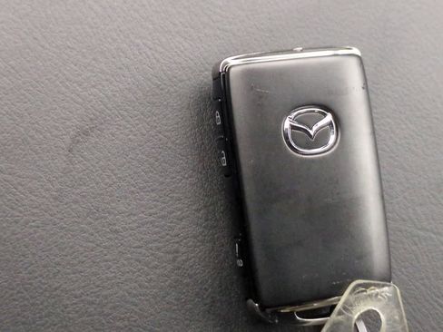 New 2025 MAZDA CX-5 AWD 2.5 S w/ Select Package image 31